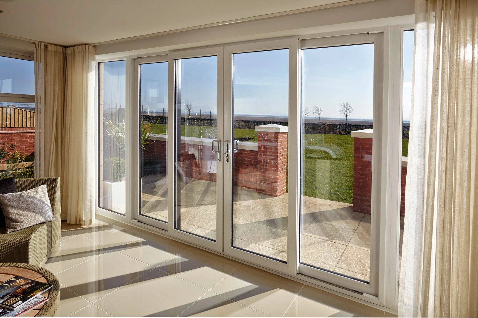 Premium Windows & Doors Installation – Double Glazing Waikato Double glazed windows & doors installed by Double Glazing Waikato for modern homes