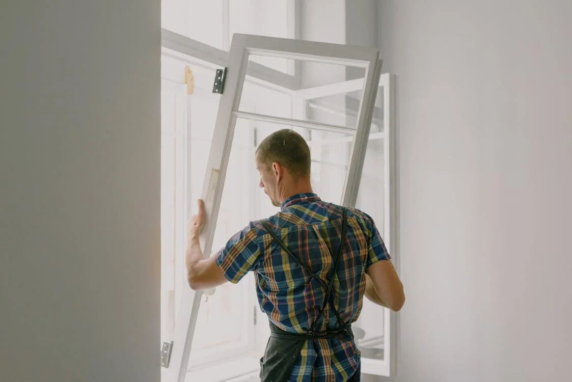 Professional Replacement Windows Installation – Double Glazing Waikato Technician installing replacement windows for Double Glazing Waikato project